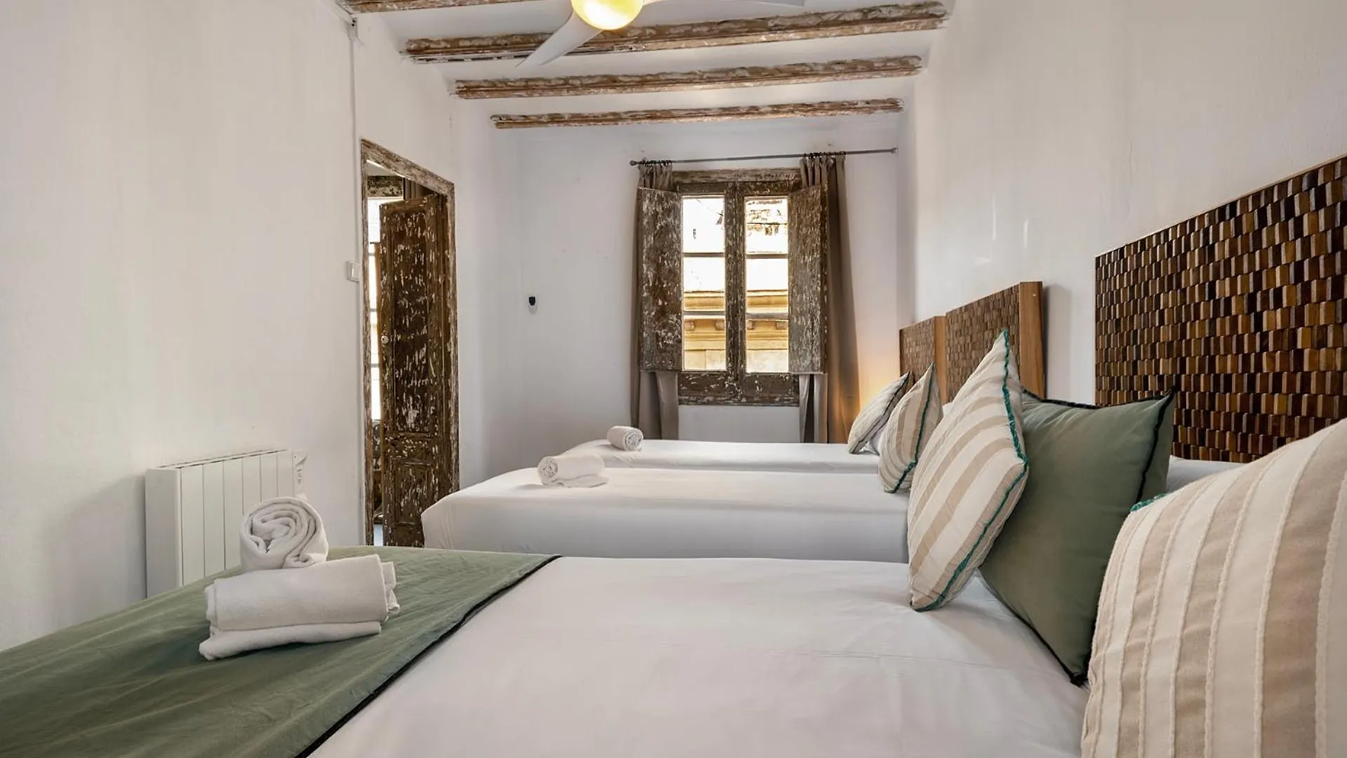 ברצלונה La Guarida Suites